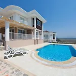 Villa Carolina The Royal Links Sarigerme, Ortaca