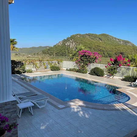 Carolina The Royal Links Sarigerme, Ortaca 别墅